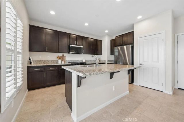 17111 Silk Tree Way, Canyon Country, CA 91387