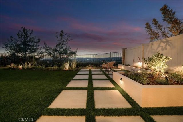 17111 Silk Tree Way, Canyon Country, CA 91387