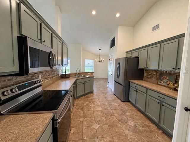 2888 STONEWOOD CIRCLE, Lakeland, FL 33810