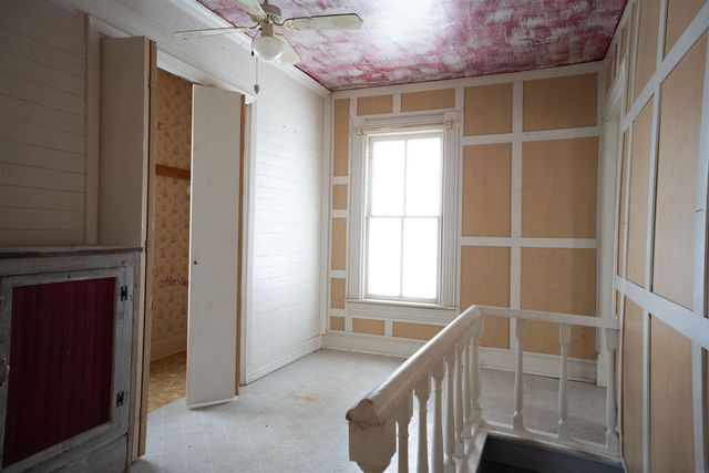 305 Park Street, Reinbeck, IA 50669