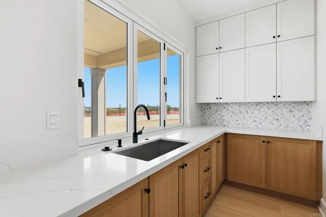2057 Verne View, Carlsbad, CA 92008