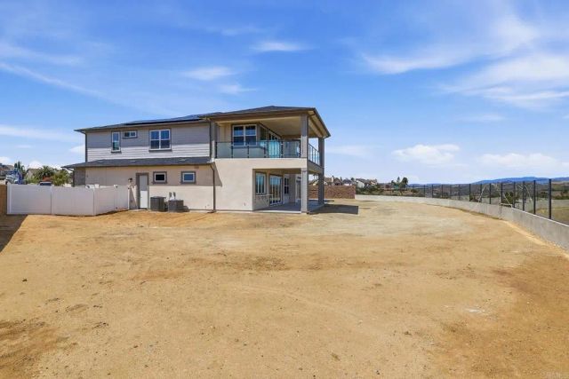 2057 Verne View, Carlsbad, CA 92008