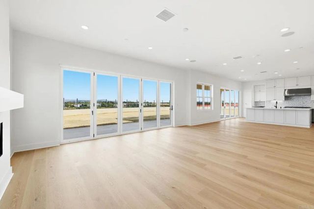 2057 Verne View, Carlsbad, CA 92008
