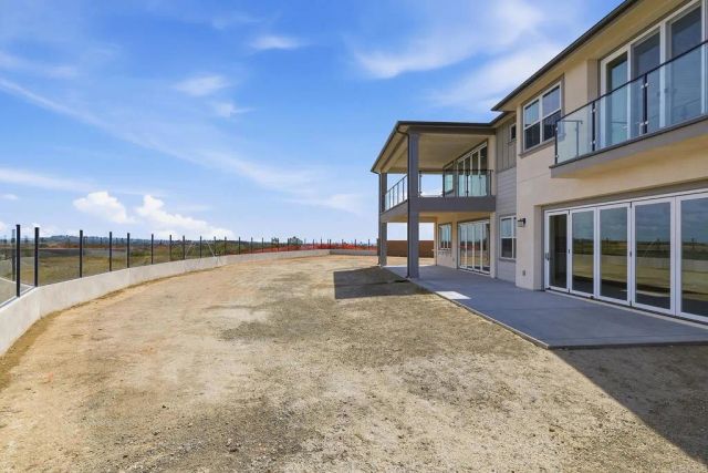2057 Verne View, Carlsbad, CA 92008