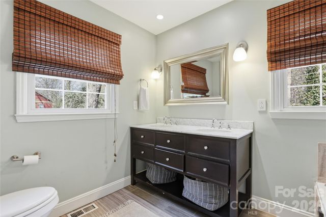 2732 Temple Lane, Charlotte, NC 28205