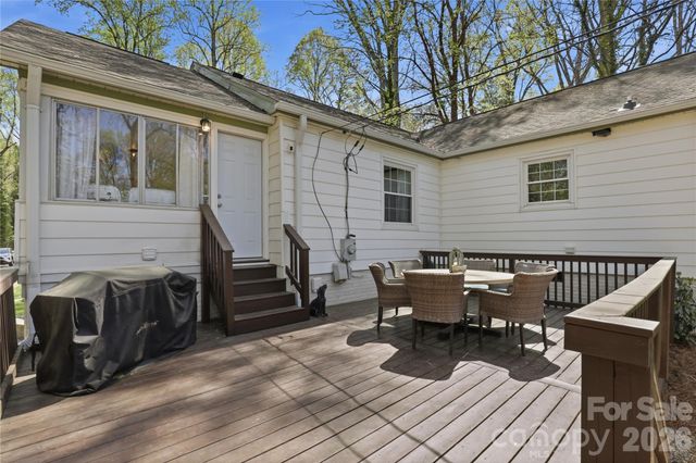 2732 Temple Lane, Charlotte, NC 28205