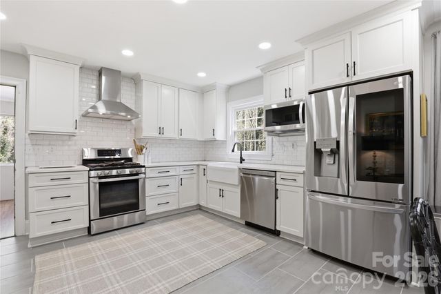 2732 Temple Lane, Charlotte, NC 28205