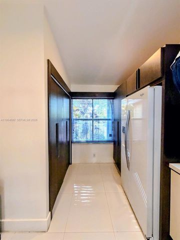 4309 Pine Ridge Ct, Weston, FL 33331