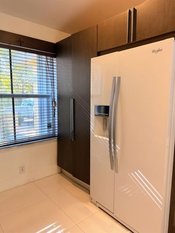 4309 Pine Ridge Ct, Weston, FL 33331