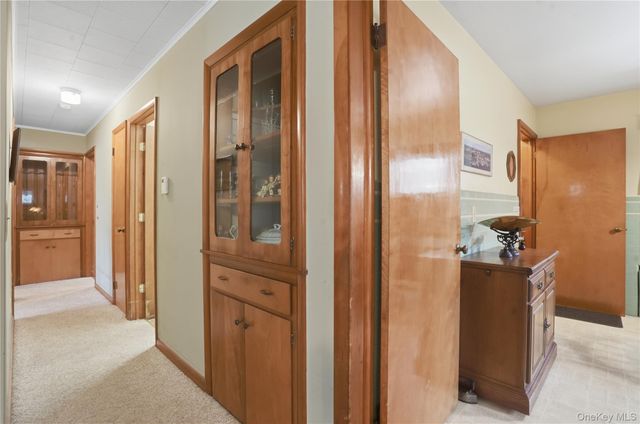 17 Academy Avenue, Sparrowbush, NY 12780