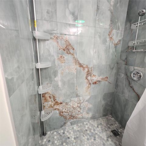 15414 AVALON AVENUE 2, Clearwater, FL 33760