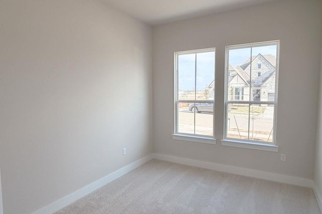 17309 Silverman DR, Pflugerville, TX 78660