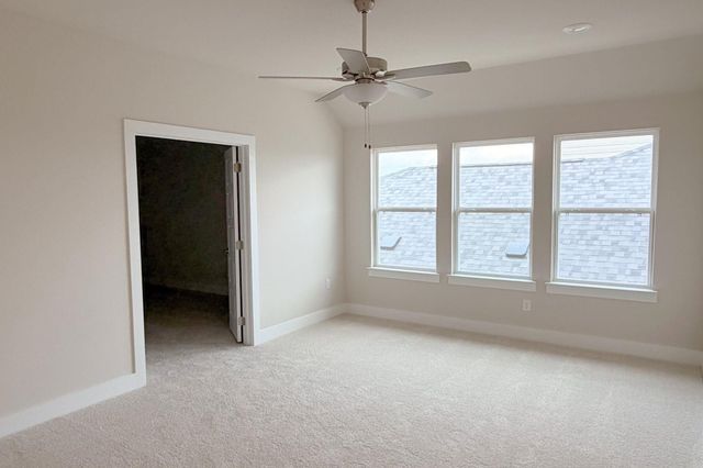 17309 Silverman DR, Pflugerville, TX 78660