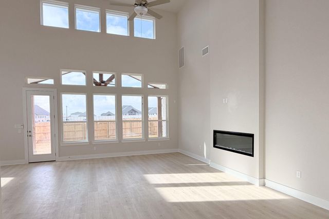 17309 Silverman DR, Pflugerville, TX 78660