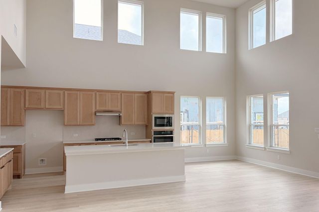 17309 Silverman DR, Pflugerville, TX 78660