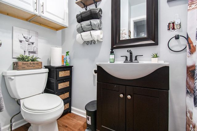 1220 E Fox Street, South Bend, IN 46613