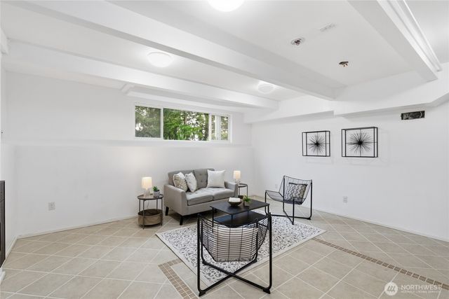 12808 SE 158th St, Renton, WA 98058