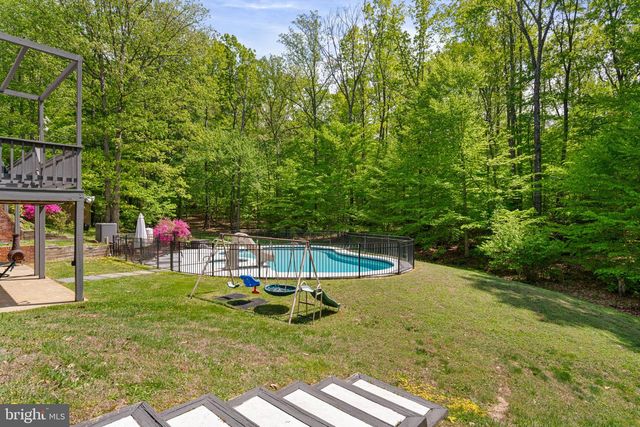 10101 JAYDEE BLVD, Fairfax Station, VA 22039