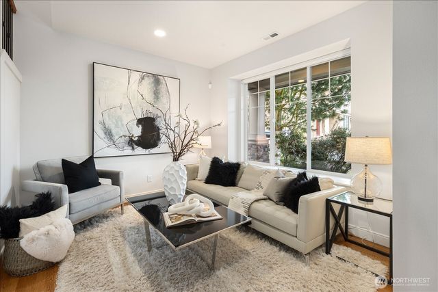 22912 SE 43rd Drive, Bothell, WA 98021