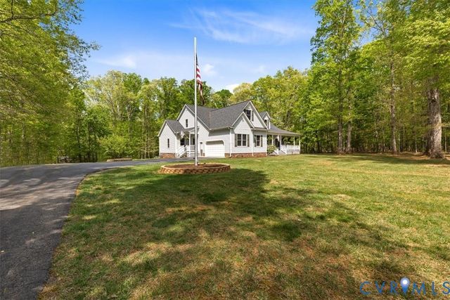 3060 Moyer Rd, Powhatan, VA 23139