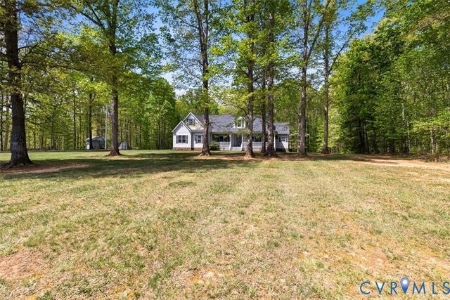 3060 Moyer Rd, Powhatan, VA 23139