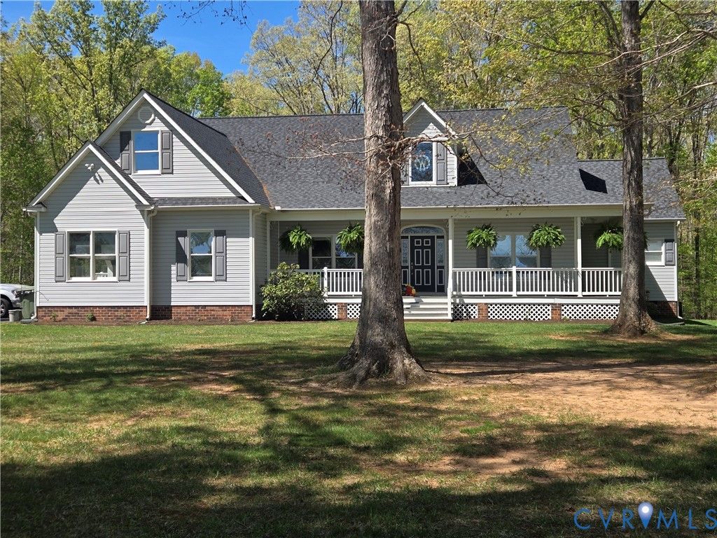3060 Moyer Rd, Powhatan, VA 23139