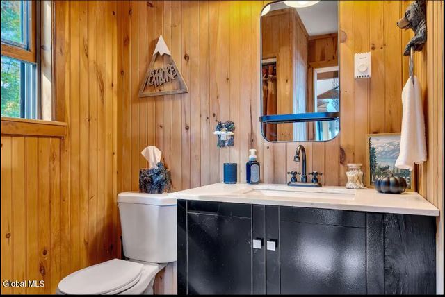 649 NY-30, Northville, NY 12134