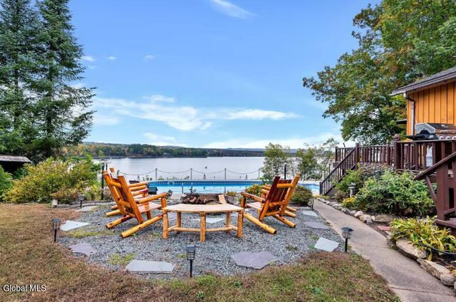 649 NY-30, Northville, NY 12134