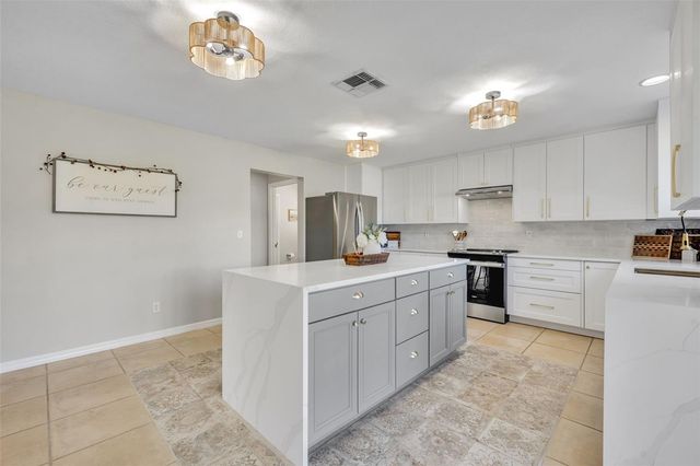 10825 TILSTON POINT, Orlando, FL 32832