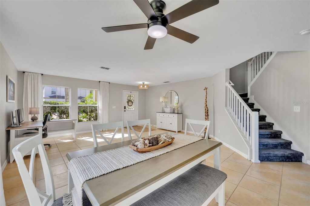 Image 12 of property listing at 10825 TILSTON POINT, Orlando, FL 32832