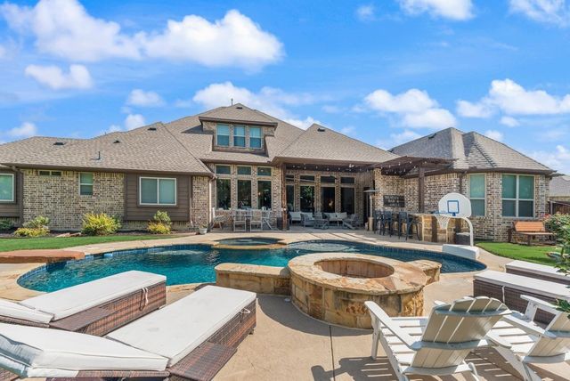 812 Rose Court, Keller, TX 76248