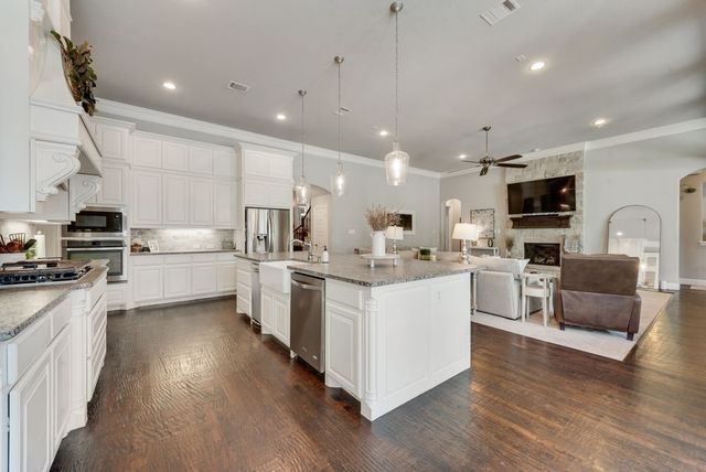 812 Rose Court, Keller, TX 76248