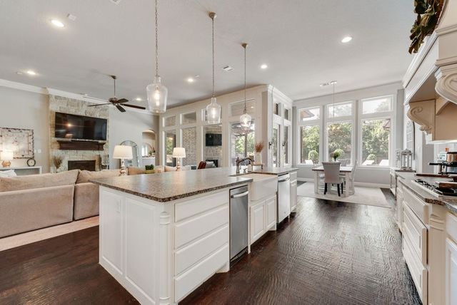 812 Rose Court, Keller, TX 76248