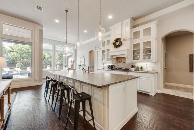 812 Rose Court, Keller, TX 76248