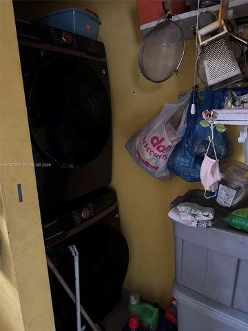 790 NW 76th St, Miami, FL 33150