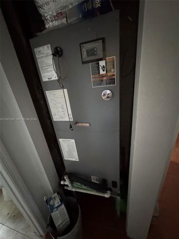 790 NW 76th St, Miami, FL 33150