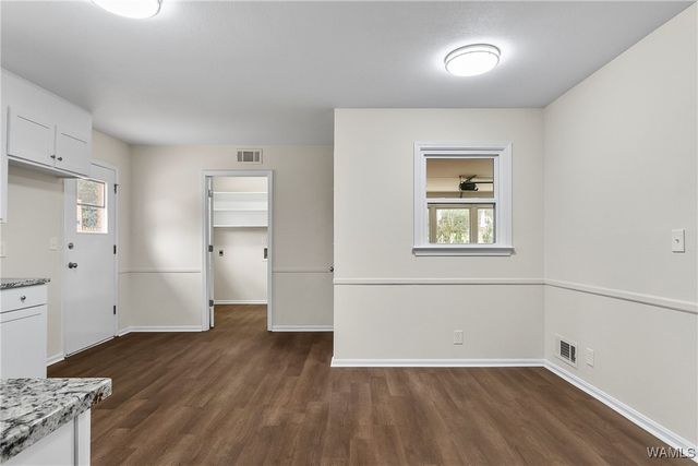 1018 54th E, Tuscaloosa, AL 35405