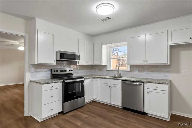 1018 54th E, Tuscaloosa, AL 35405