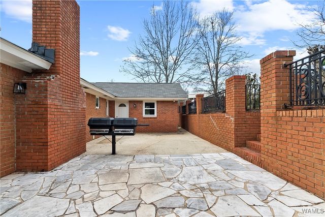 1018 54th E, Tuscaloosa, AL 35405