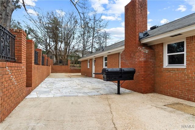 1018 54th E, Tuscaloosa, AL 35405