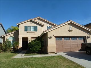 2063 Willowbrook Lane, Perris, CA 92571
