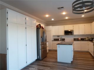 2063 Willowbrook Lane, Perris, CA 92571