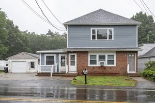 735 Reed Rd, Dartmouth, MA 02747