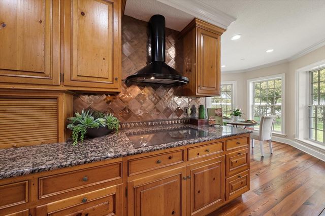 1205 PALM VIEW AVENUE, Belleair, FL 33756