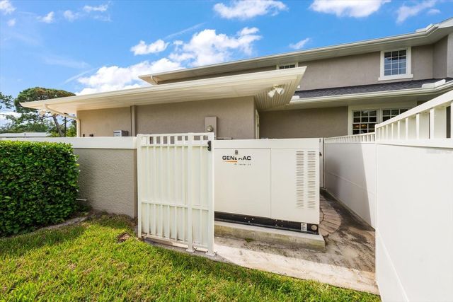 1205 PALM VIEW AVENUE, Belleair, FL 33756