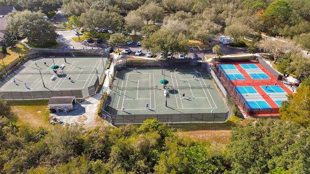 308 LOCKSLEY COURT, Deland, FL 32724