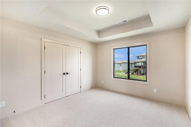 2314 SW Serena Place, Lee's Summit, MO 64082