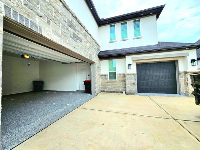 1218 Crown Forest Drive, Missouri City, TX 77459