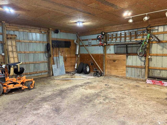 13608 Dunlap Road, La Salle, MI 48145