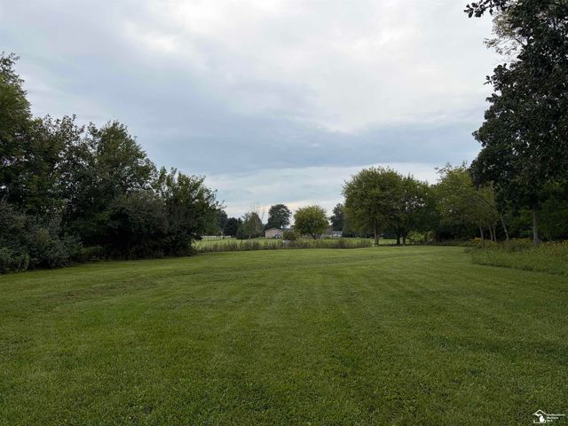 13608 Dunlap Road, La Salle, MI 48145